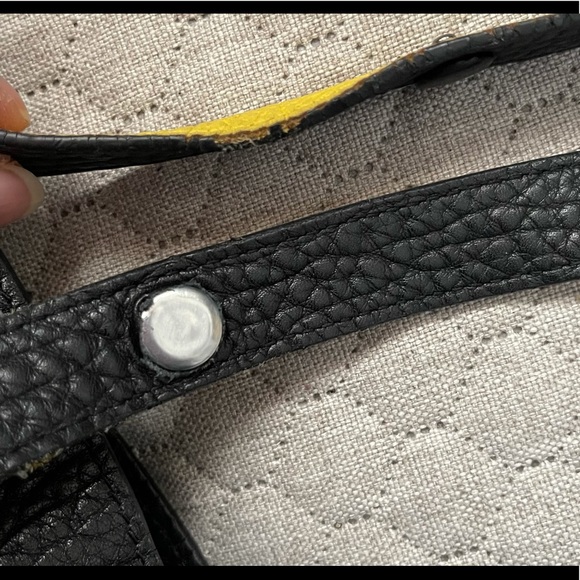 Dilaks Shoulder Bag - Picture 11 of 13